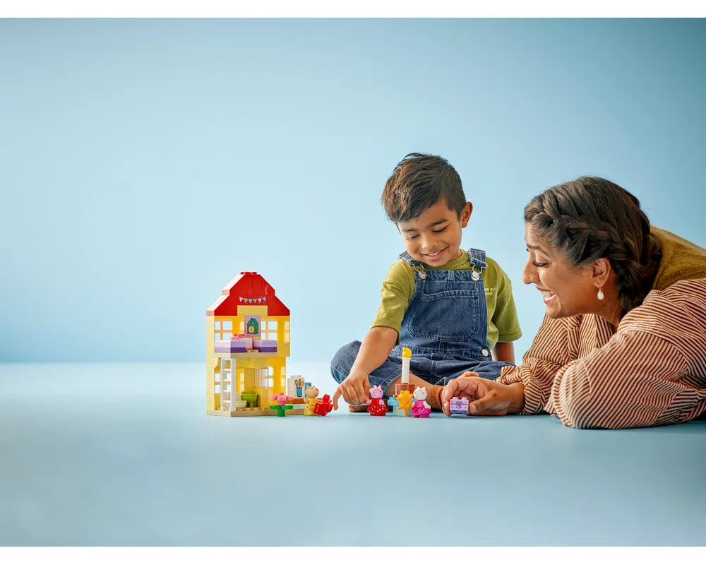 LEGO DUPLO 10433 - Peppa Pig Birthday House - Authentic LEGO Set Image 5