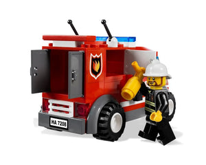 LEGO City 7208 - Fire Station - Authentic LEGO Set Image 3