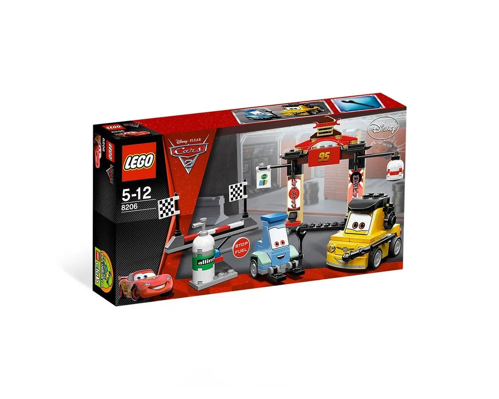 LEGO Cars 8206 - Tokyo Pit Stop With instructions - No box - Authentic LEGO Set Main Image