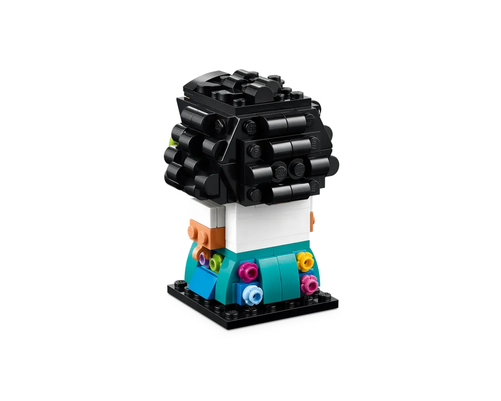 =LEGO BrickHeadz 40753 - Mirabel Madrigal - Authentic LEGO Set Image 4