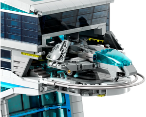 LEGO Super Heroes 76269 - Avengers Tower - Authentic LEGO Set Image 3