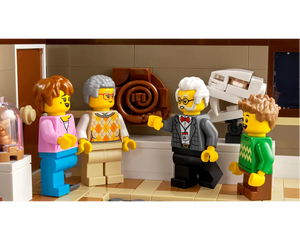 LEGO Creator 10326 - Natural History Museum - Authentic LEGO Set Image 11