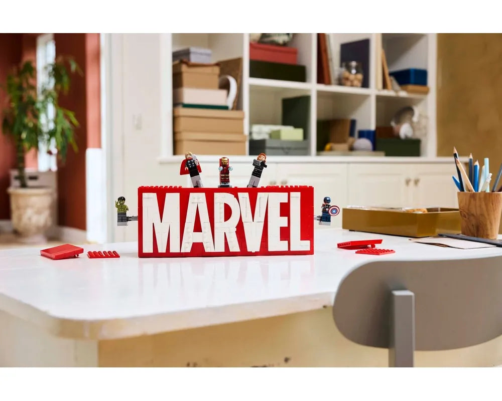 LEGO Super Heroes 76313 - MARVEL Logo - Authentic LEGO Set Image 10