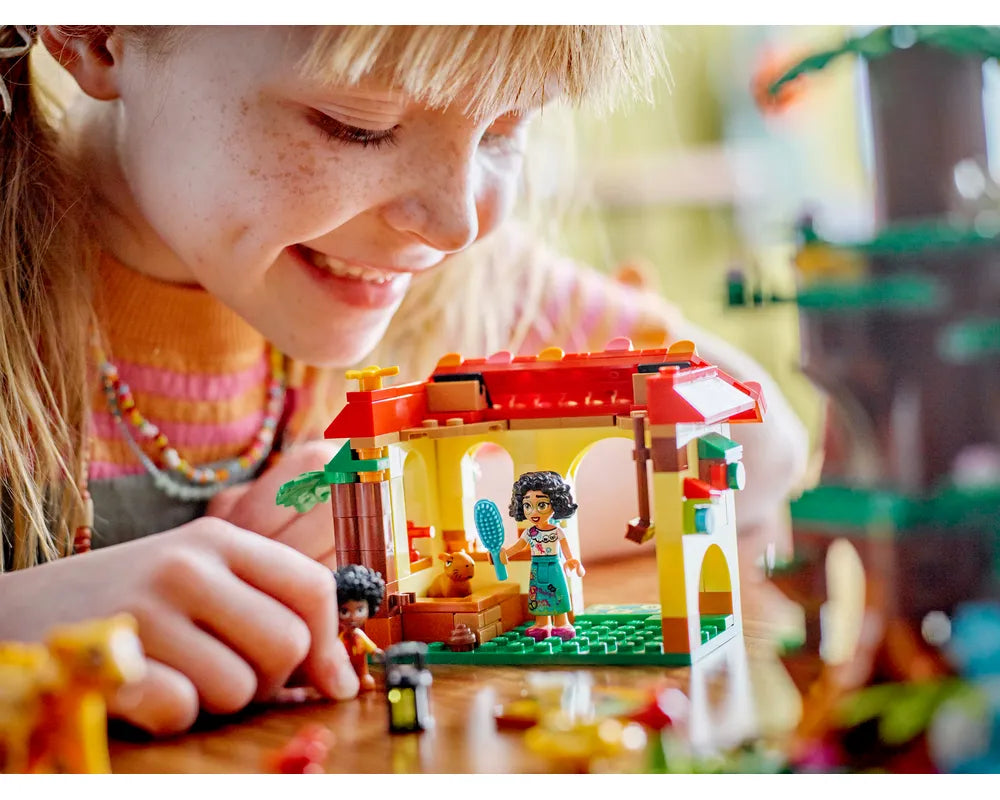 =LEGO Disney 43251 - Antonio's Animal Sanctuary - Authentic LEGO Set Image 6