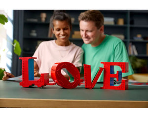 LEGO Art 31214 - LOVE - Authentic LEGO Set Image 7