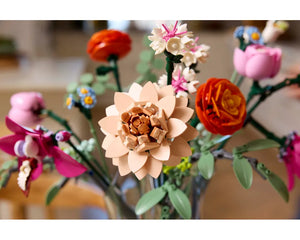 LEGO Botanicals 10342 - Pretty Pink Flower Bouquet - Authentic LEGO Set Image 10