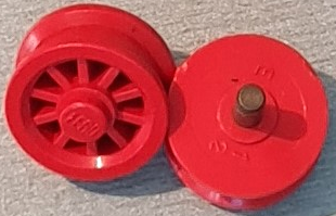 LEGO bb0019 Wheel Spoked 2 x 2 with Stud - Main Product Image