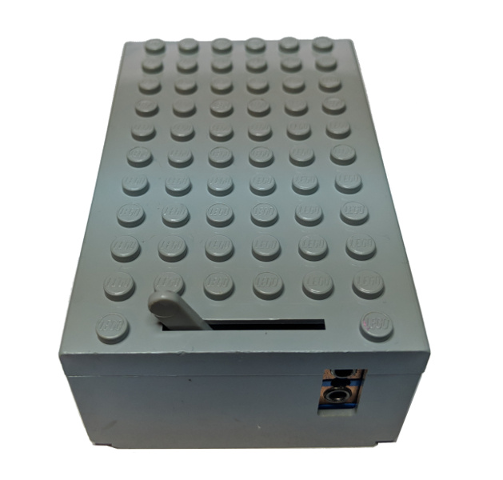 LEGO bb0045c04 Electric 4.5V Battery Box 6 x 11 x 3 1/3 Type III for 2 Prong Connectors with Middle Pin - Main Product Image