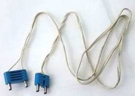 LEGO bb0093ac01c96 Electric, Wire 12V / 4.5V with 2 Leads, 96 Studs Long with Blue Electric, Connector, 2-Way Male Rounded Narrow Type 2 with Hollow Pins and Blue Electric, Connector, 2-Way Male Rounded Wide Long with Hollow Pins (x466c96 / bb0236ac01 / bb0093ac01) - Main Product Image