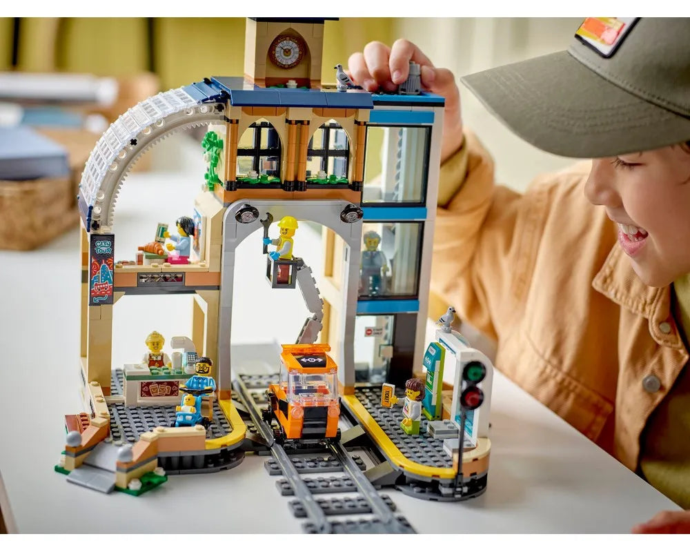 LEGO City 60469 - 1 - Central Train Station - Authentic LEGO Set Image 26