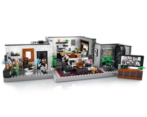 LEGO Creator 10291 - Queer Eye – The Fab 5 Loft - Authentic LEGO Set Image 5
