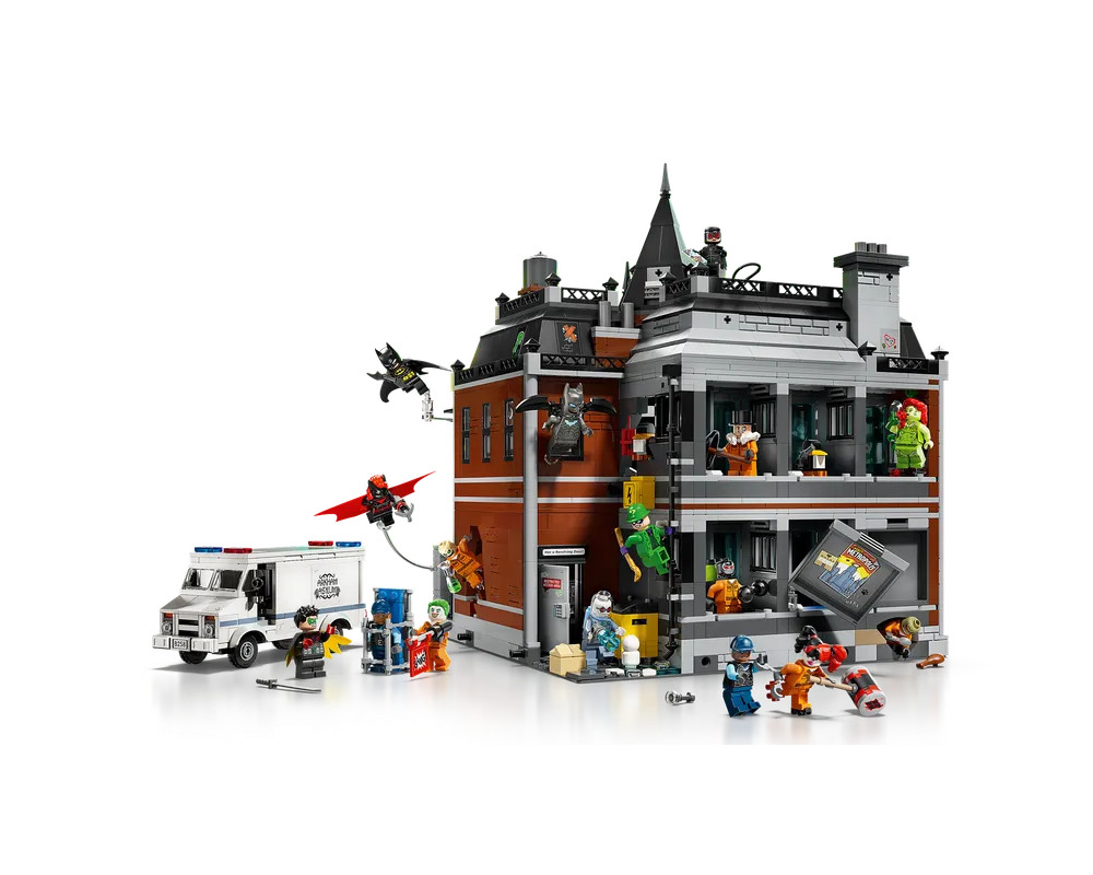 LEGO Super Heroes 76300 - Arkham Asylum - Authentic LEGO Set Image 15