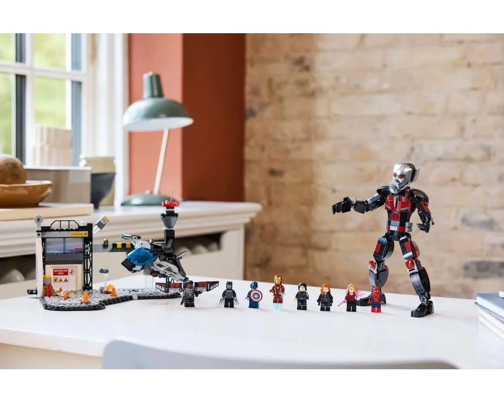 LEGO Super Heroes 76314 - Captain America: Civil War Battle - Authentic LEGO Set Image 6