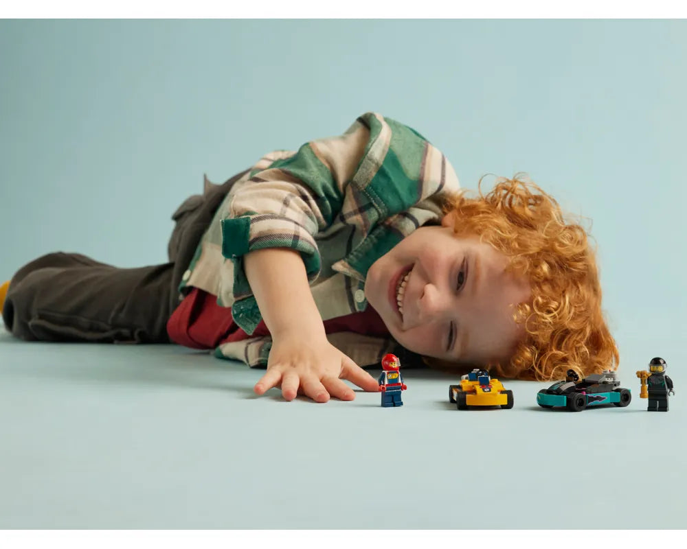 =LEGO City 60400 - Go-Karts and Race Drivers - Authentic LEGO Set Image 3