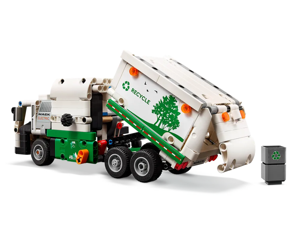 LEGO Technic 42167 - Mack LR Electric Garbage Truck - Authentic LEGO Set Image 6