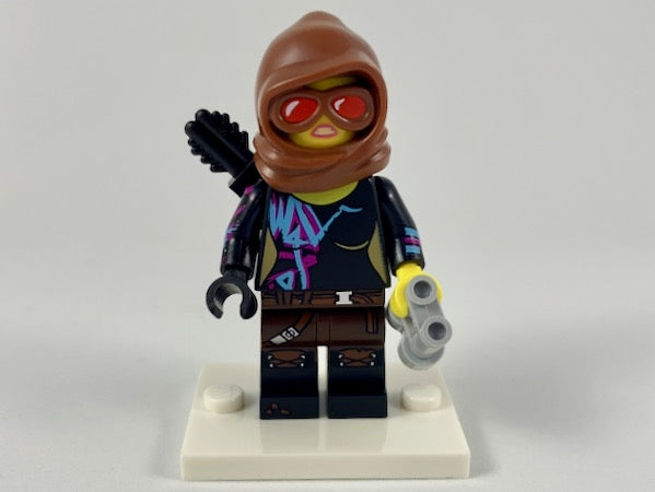 LEGO Collectible Minifigures coltlm2-2 - coltlm2 Battle-Ready Lucy, The LEGO Movie 2 (Complete Set with Stand and Accessories) - Authentic LEGO Set Main Image