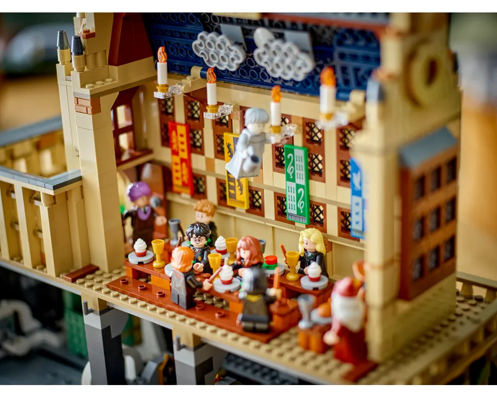 LEGO Harry Potter 76435 - Hogwarts Castle: The Great Hall - Authentic LEGO Set Image 12