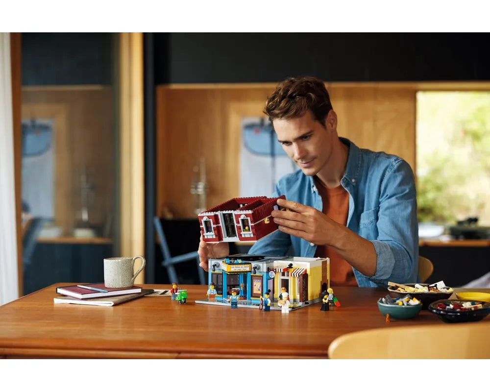 LEGO LEGO Ideas &#40;CUUSOO&#41; 10312 - Jazz Club - Authentic LEGO Set Image 16