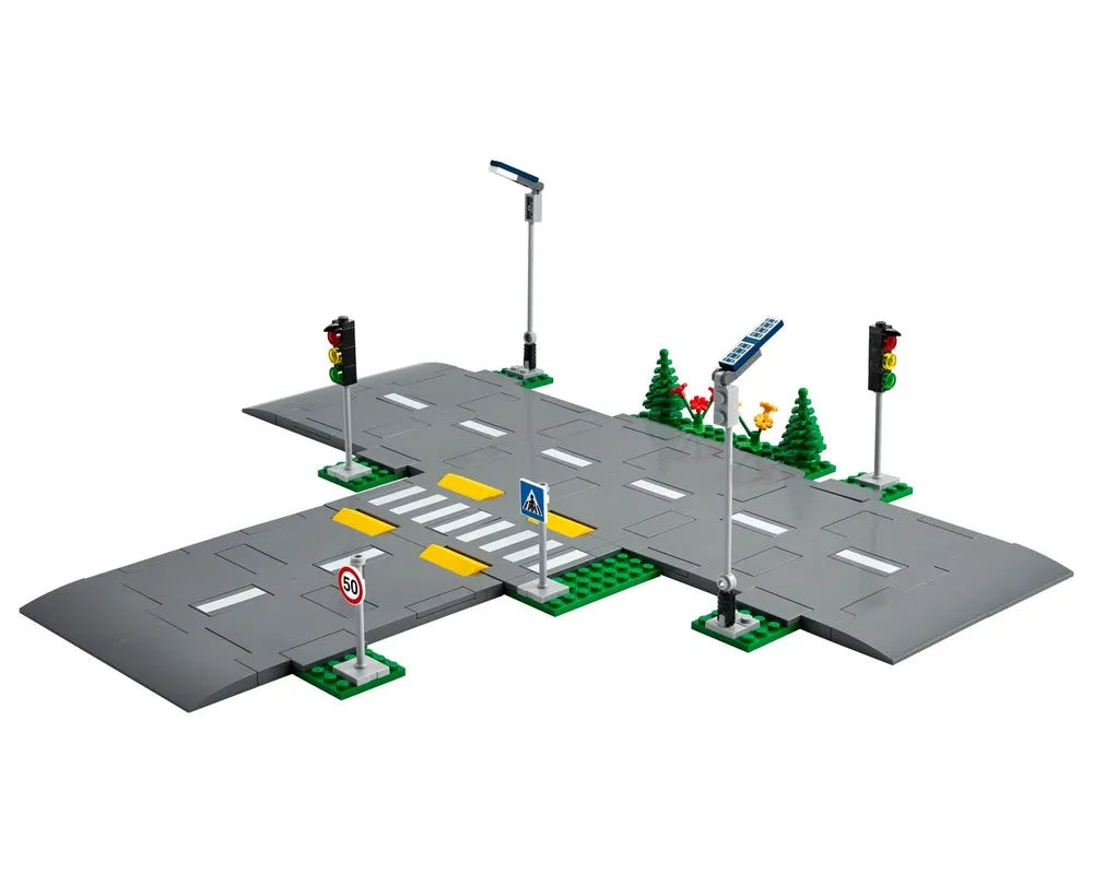 LEGO City 60304 - Road Plates - Authentic LEGO Set Image 2