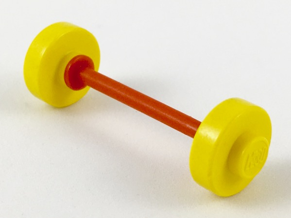 LEGO fabwheel4 Wheel Pair Small with Center Stud Fixed on Red Axle (Fabuland Stroller / Skateboard) - Main Product Image