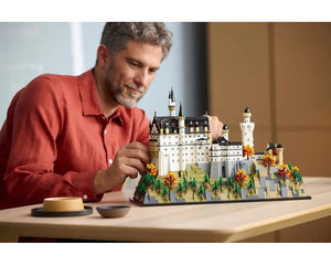 LEGO Architecture 21063 - Neuschwanstein Castle - Authentic LEGO Set Image 11