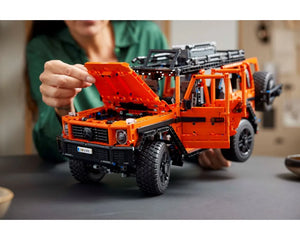 LEGO Technic 42177 - Mercedes-Benz G 500 PROFESSIONAL Line - Authentic LEGO Set Image 4