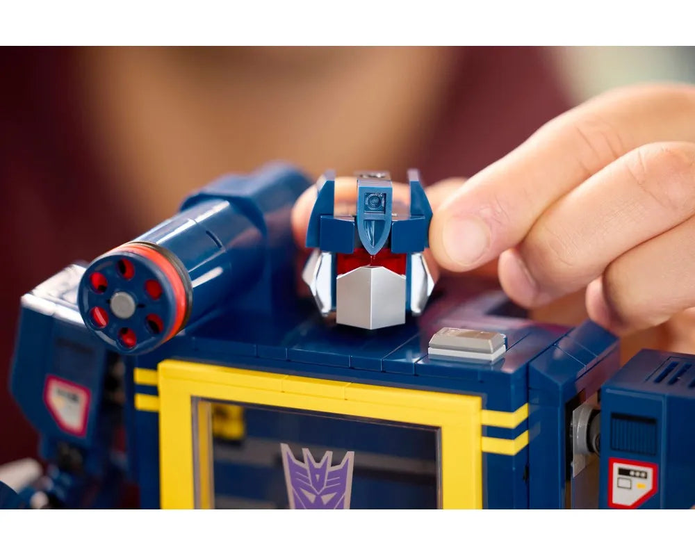 LEGO LEGO Ideas &#40;CUUSOO&#41; 10358 - Soundwave - Authentic LEGO Set Image 10