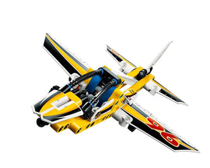 LEGO Technic 42044 - Display Team Jet - Authentic LEGO Set Image 4