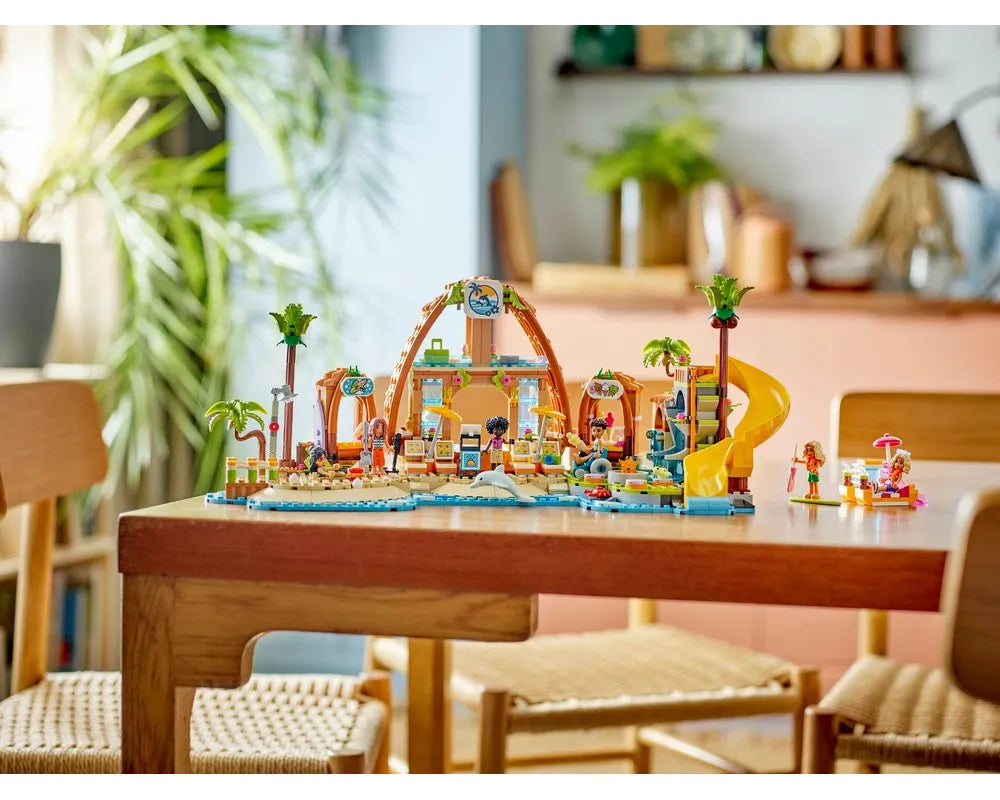 LEGO Friends 42673 - Family Vacation Beach Resort - Authentic LEGO Set Image 23