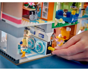LEGO Friends 42670 - Heartlake City Apartments and Shops - Authentic LEGO Set Image 9