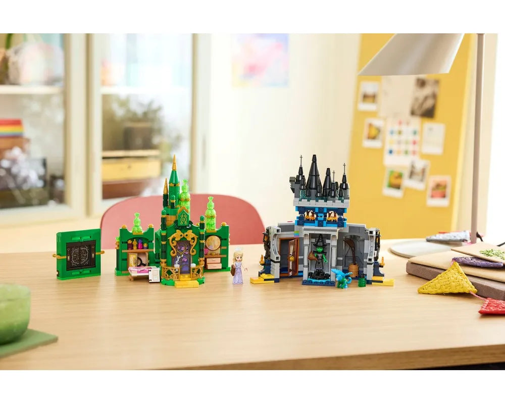 LEGO Wicked 75689 - Emerald City & Kiamo Ko Castle - Authentic LEGO Set Image 8
