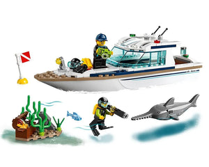 =LEGO City 60221 - Diving Yacht - Authentic LEGO Set Image 4