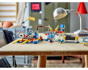 LEGO Super Mario 72035 - Toad's Garage - Authentic LEGO Set Image 4