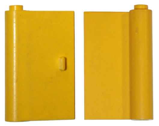 Front and back view of a yellow LEGO 1x3x4 left door piece with a thin handle.