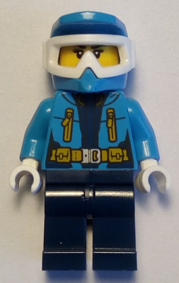 LEGO Minifigure cty0927 Arctic Explorer female with blue helmet, white goggles, blue jacket, dark blue legs.