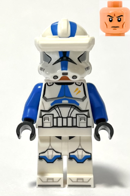LEGO sw1248 Clone Trooper Specialist, 501st Legion (Phase 2) with blue arms, macrobinoculars helmet, and nougat head.