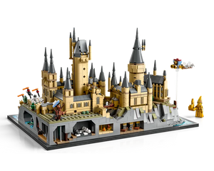 LEGO Harry Potter 76419 - Hogwarts Castle and Grounds - Authentic LEGO Set Image 4