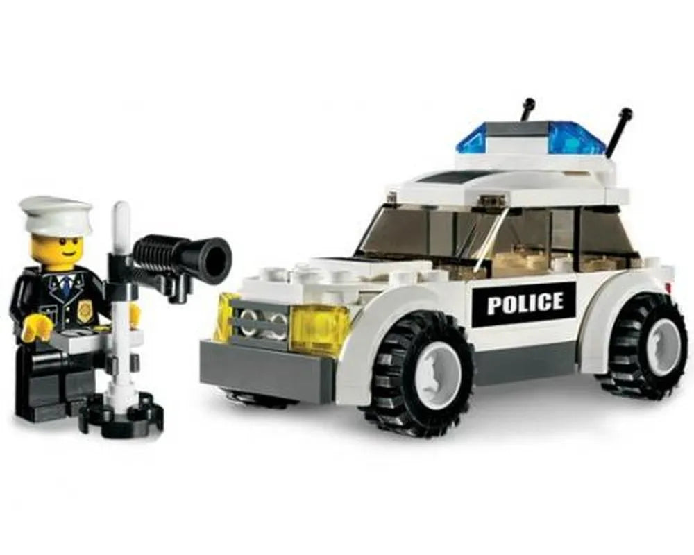 LEGO City 7236 - Police Car - Black/Green Sticker Version - Authentic LEGO Set Image 2