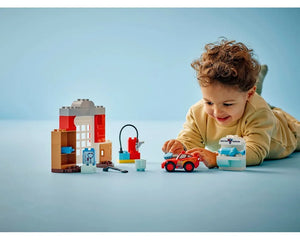 LEGO DUPLO 10456 - McQueen's Visit to Doc's Garage - Authentic LEGO Set Image 17