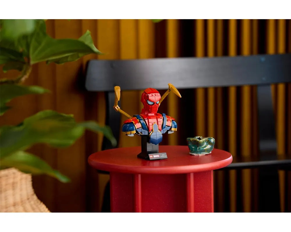 LEGO Super Heroes 76326 - Iron Spider-Man Bust - Authentic LEGO Set Image 8