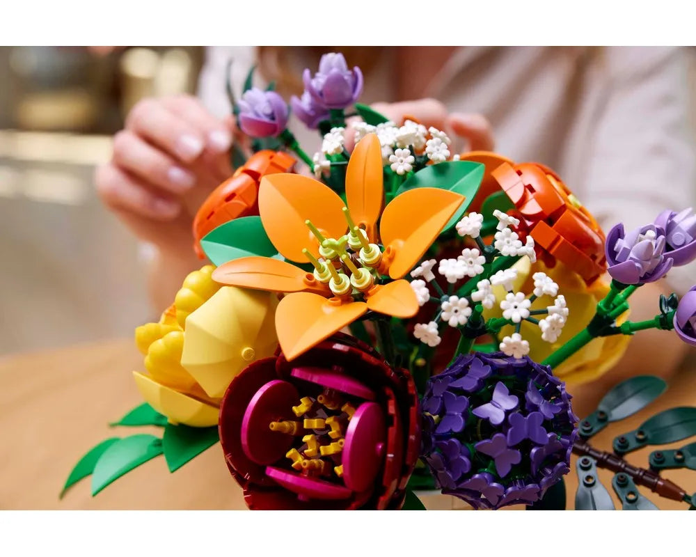 LEGO Botanicals 10345 - Flower Arrangement - Authentic LEGO Set Image 9