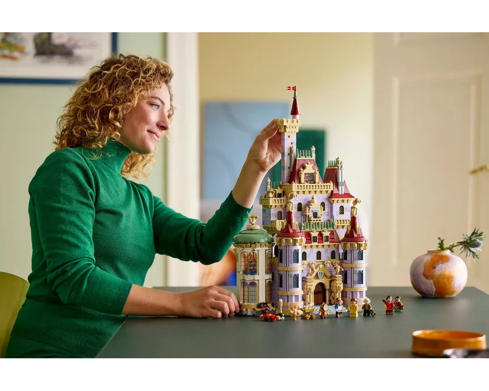 LEGO Disney 43263 - Beauty and the Beast Castle - Authentic LEGO Set Image 7