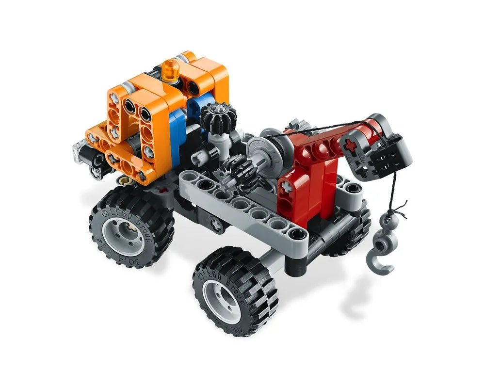 LEGO Technic 9390 - Mini Tow Truck - Authentic LEGO Set Image 3