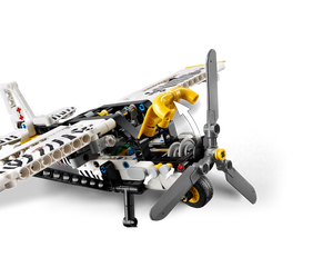 LEGO Technic 42198 - Bush Plane - Authentic LEGO Set Image 5