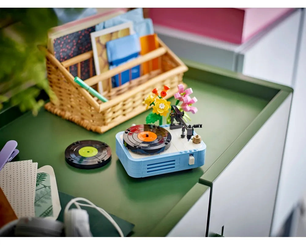 LEGO Creator 31172 - Record Player with Flowers - Authentic LEGO Set Image 9
