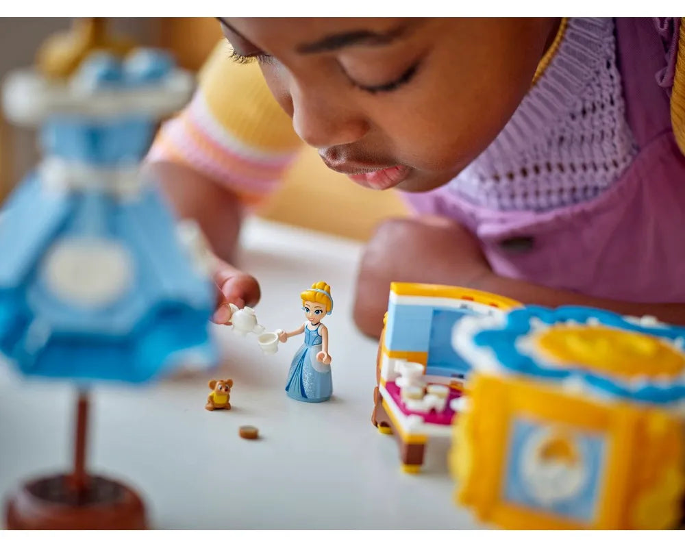 LEGO Disney 43266 - Cinderella's Dress - Authentic LEGO Set Image 4