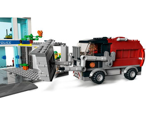 LEGO City 60316 - Police Station - Authentic LEGO Set Image 4