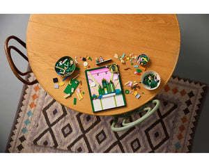 LEGO Wednesday 75685 - Emerald City Wall Art - Authentic LEGO Set Image 9