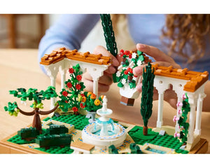 LEGO Creator 10359 - Fountain Garden - Authentic LEGO Set Image 8