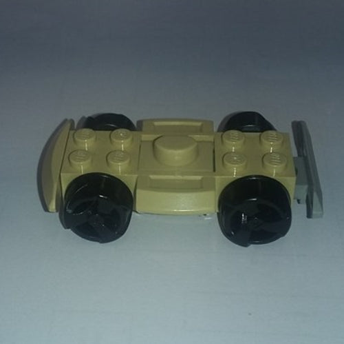 LEGO 30558c01 Vehicle, Base 4 x 6 Racer Base with Black Wheels and Light Gray Bumper - Main Product Image